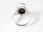 Ovale hoogglans zilveren ring met paarse koperturkoois afbeelding 3