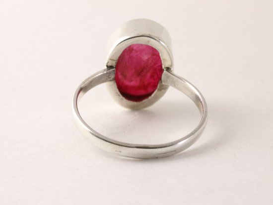 Zilveren ring met robijn afbeelding 3