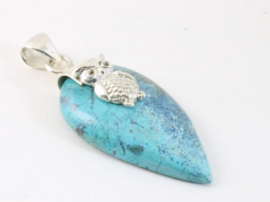 Zilveren hanger met uil op chrysocolla steen afbeelding 2