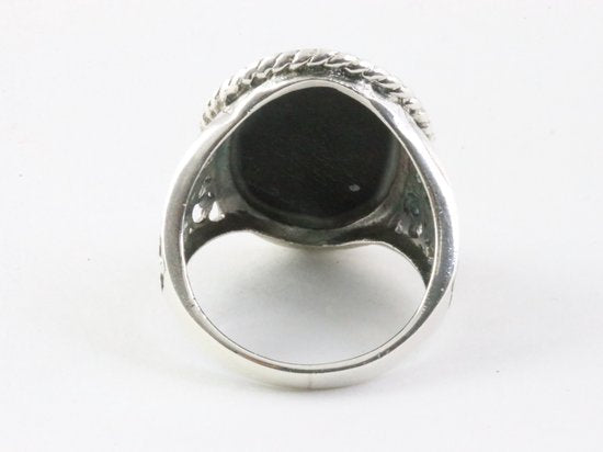 Zware bewerkte zilveren ring met onyx - maat 18 afbeelding 3