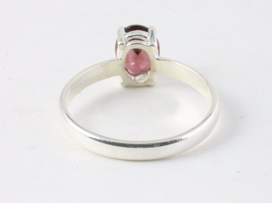 Fijne hoogglans zilveren ring met rhodoliet afbeelding 3