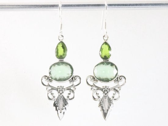 Lange zilveren oorbellen met groene amethist en peridoot afbeelding 4