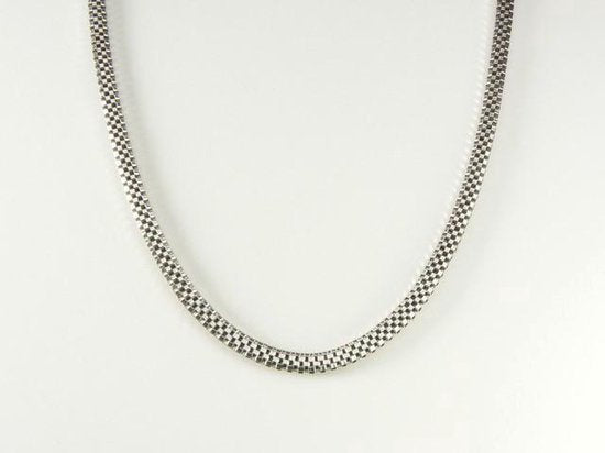 Gevlochten zilveren ketting afbeelding 1