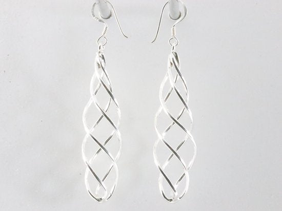 Lange opengewerkte zilveren oorbellen afbeelding 2
