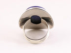Zware bewerkte zilveren ring met grote lapis lazuli steen afbeelding 3
