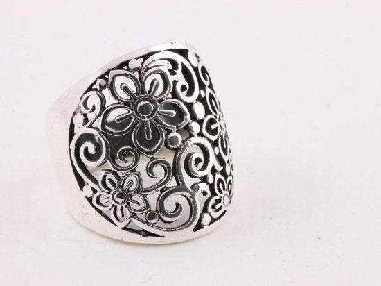 Opengewerkte zilveren ring afbeelding 1