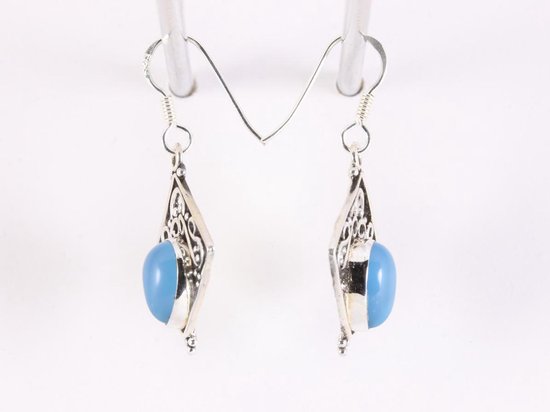 Opengewerkte zilveren oorbellen met blauwe chalcedoon afbeelding 2