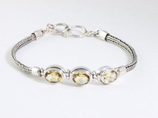 Traditionele zilveren snake armband met citrien afbeelding 1