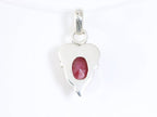 Fijne bewerkte zilveren hanger met robijn afbeelding 3