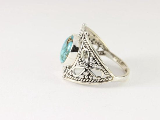 Opengewerkte zilveren ring met blauwe koperturkoois afbeelding 2
