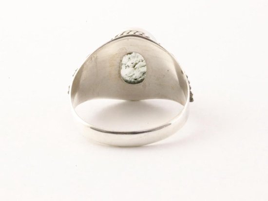 Bewerkte zilveren ring met zwarte rutielkwarts afbeelding 3