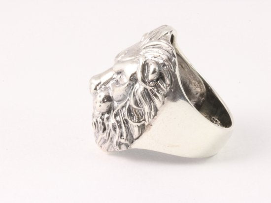Zware zilveren ring met leeuwenkop afbeelding 2