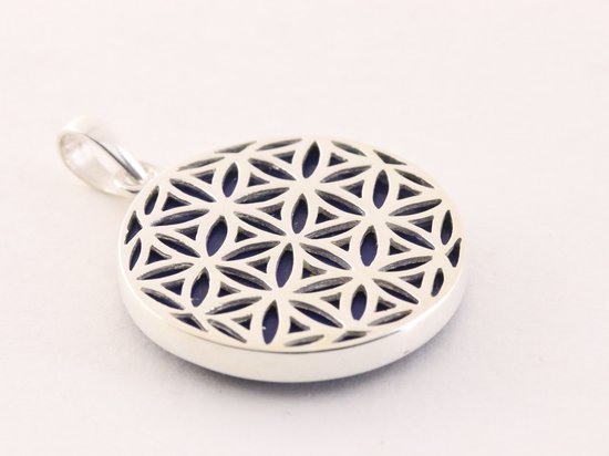 Ronde zilveren hanger met levensbloem op lapis lazuli afbeelding 2