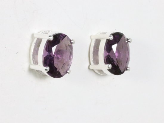 Zilveren oorstekers met amethist afbeelding 1