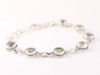 Bewerkte zilveren armband met groene amethist afbeelding 2