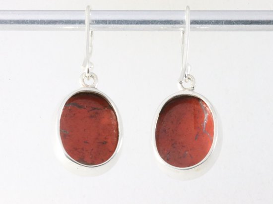 Ovale hoogglans zilveren oorbellen met rode jaspis afbeelding 3
