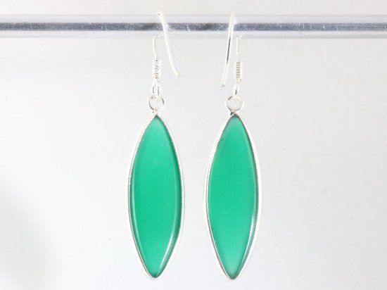 Lange zilveren oorbellen met groene onyx afbeelding 3