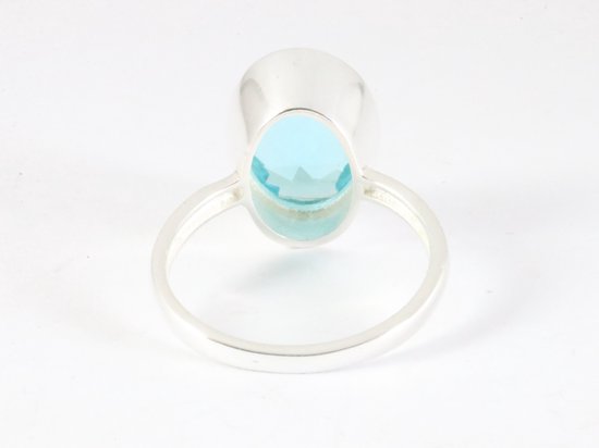 Hoogglans zilveren ring met blauwe topaas afbeelding 3