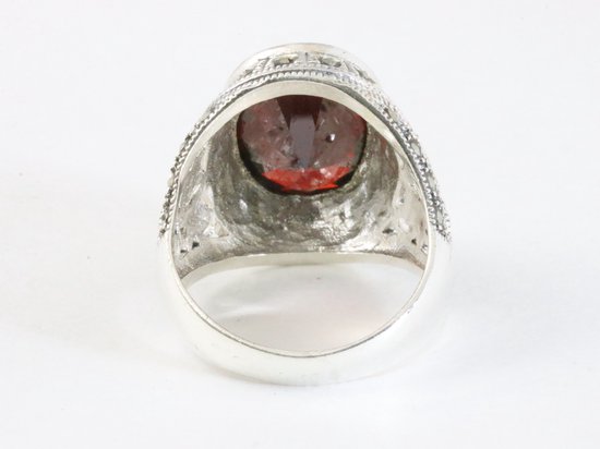 Zware zilveren ring met granaat en marcasiet afbeelding 3