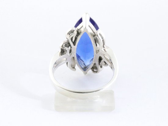 Zware zilveren ring met blauwe saffier en marcasiet afbeelding 3