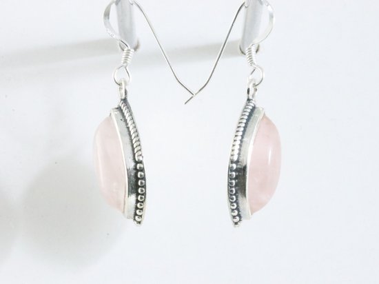 Bewerkte zilveren oorbellen met rozenkwarts afbeelding 2