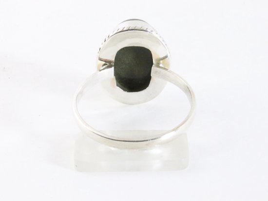 Bewerkte ovale zilveren ring met onyx afbeelding 3