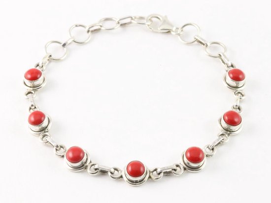 Fijne zilveren schakelarmband met rode koraal steen afbeelding 1