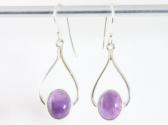 Opengewerkte zilveren oorbellen met amethist afbeelding 1