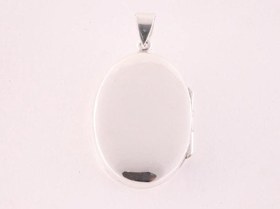 Ovaal zilveren medaillon met vlinder- en bloemengravering afbeelding 3