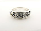 Zilveren ring met vlechtmotief afbeelding 1