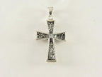 Opengewerkte zilveren kruishanger afbeelding 3