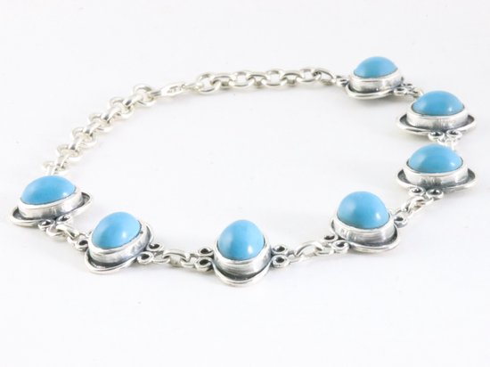 Bewerkte zilveren armband met blauwe opaal afbeelding 2