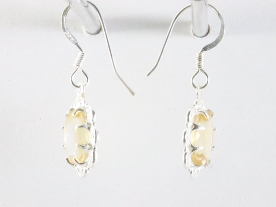 Fijne opengewerkte zilveren oorbellen met citrien afbeelding 2