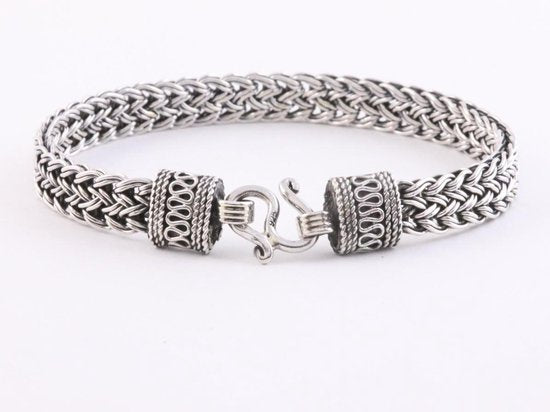Gevlochten zilveren armband met bewerkte sluiting afbeelding 1