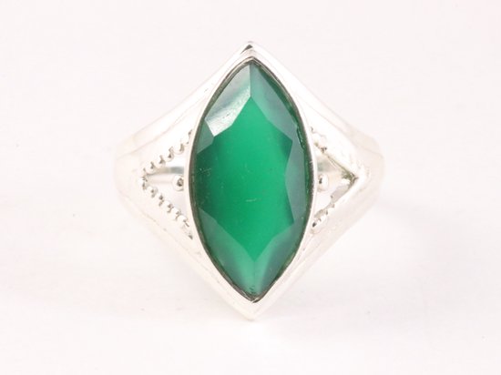 Opengewerkte zilveren ring met groene onyx afbeelding 4