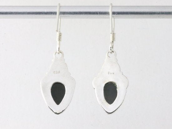 Fijne bewerkte zilveren oorbellen met onyx afbeelding 3