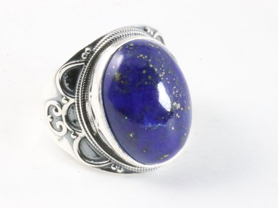 Bewerkte zilveren ring met lapis lazuli afbeelding 1