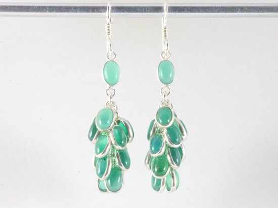 Lange trosvormige zilveren oorbellen met groene onyx afbeelding 3