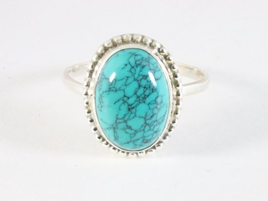 Bewerkte ovale zilveren ring met turkoois afbeelding 4