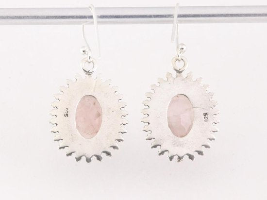 Bewerkte zilveren oorbellen met rozenkwarts afbeelding 3