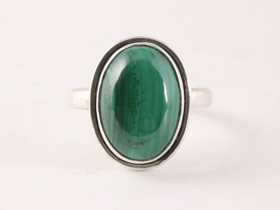 Ovale zilveren ring met malachiet afbeelding 4