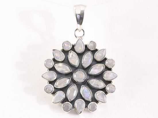 Grote zilveren hanger met regenboog maansteen afbeelding 1