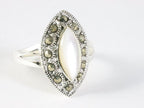 Zilveren ring met parelmoer en marcasiet afbeelding 1