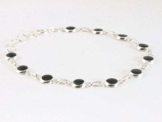 Fijne hoogglans zilveren armband met onyx afbeelding 2