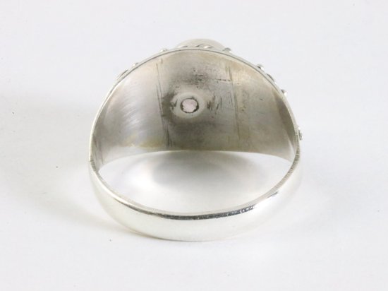 Bewerkte zilveren ring met rozenkwarts afbeelding 3