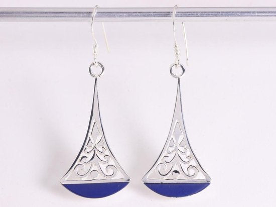 Lange opengewerkte zilveren oorbellen met lapis lazuli afbeelding 4