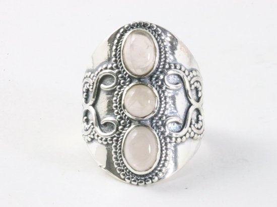 Zware bewerkte zilveren ring met 3 rozenkwarts stenen afbeelding 4