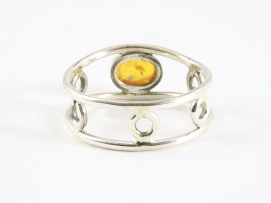 Fijne opengewerkte zilveren ring met amber afbeelding 3