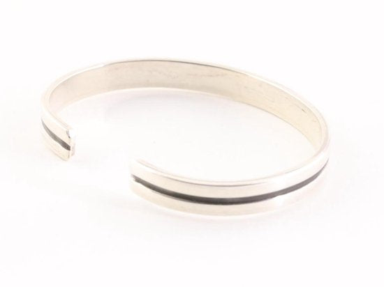 Zware zilveren klemarmband met zwarte band afbeelding 3