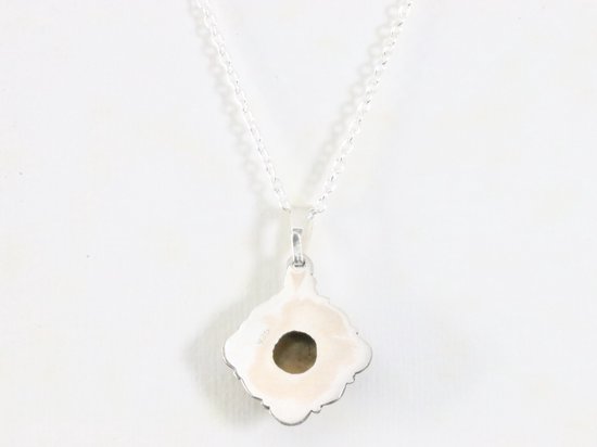 Fijne bewerkte zilveren hanger met tijgeroog aan ketting afbeelding 3